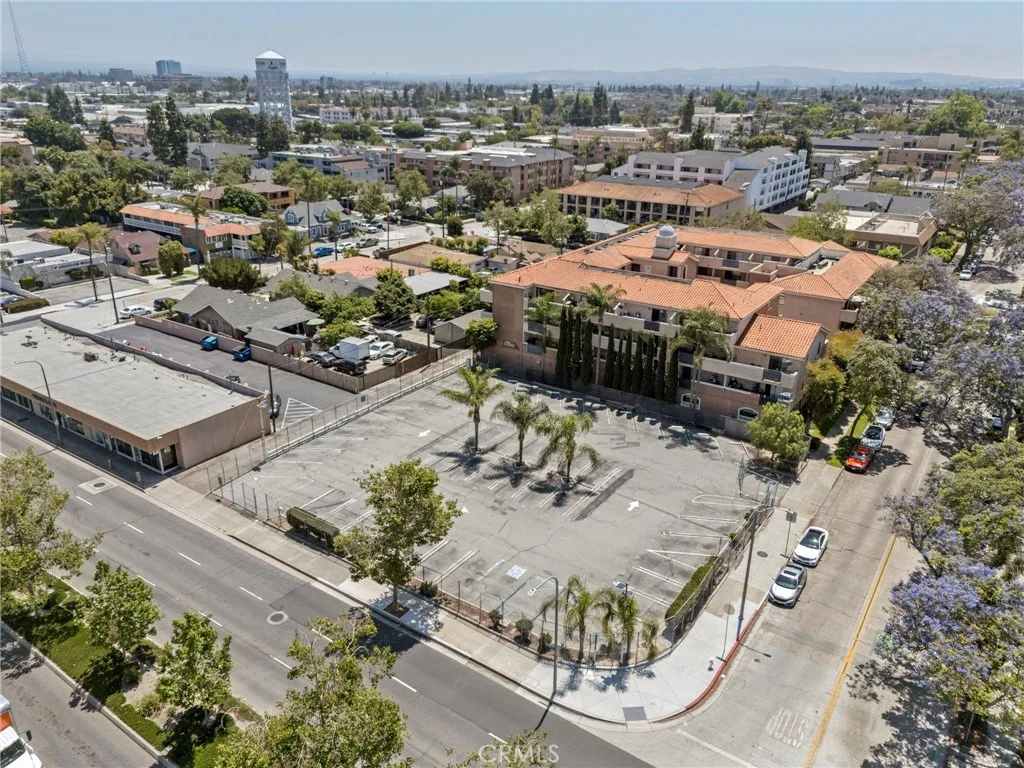 Additional image 4 of 202 E 17th St, Santa Ana, CA 92706