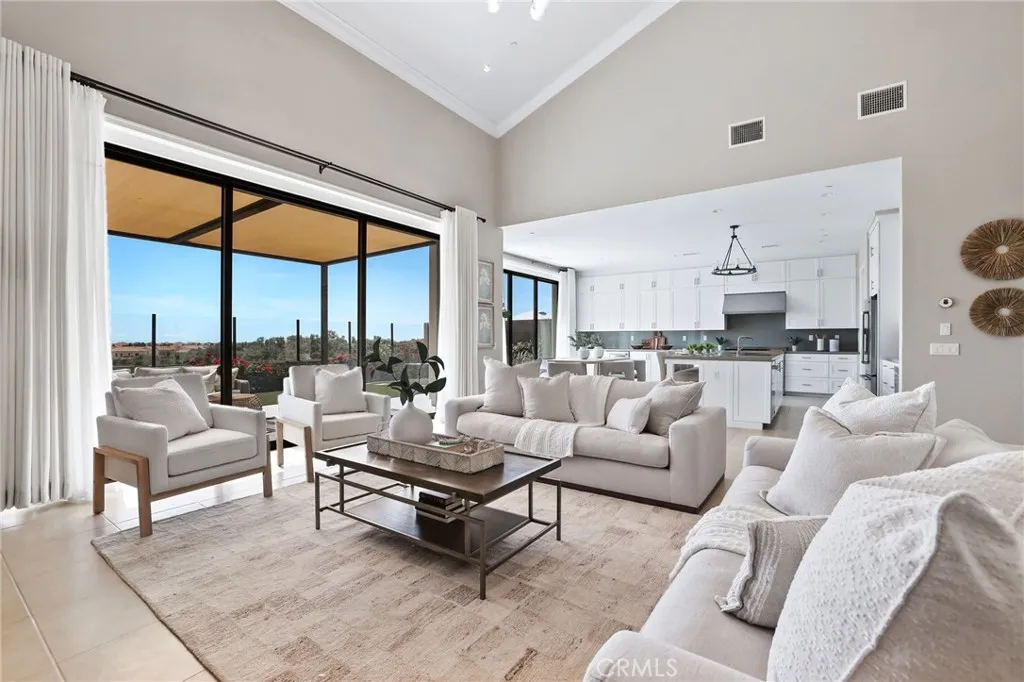 Additional image 10 of 154 Roscomare, Irvine, CA 92602