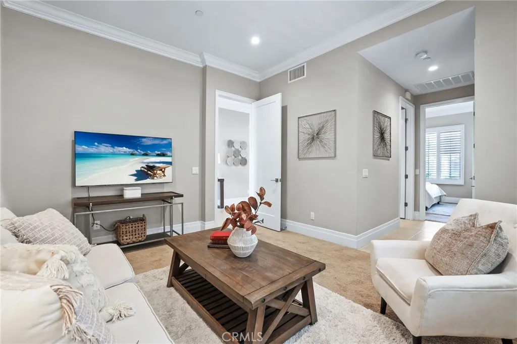 Additional image 27 of 154 Roscomare, Irvine, CA 92602