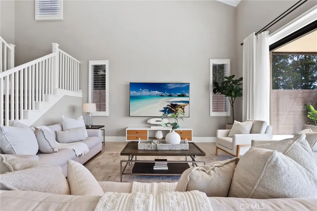 Additional image 82 of 154 Roscomare, Irvine, CA 92602
