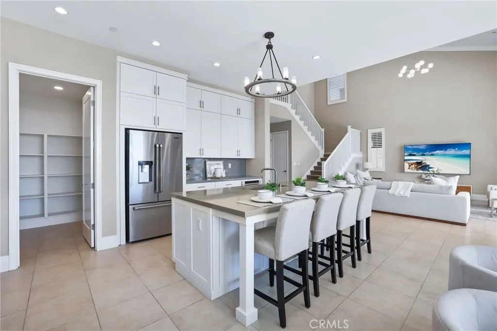 Additional image 91 of 154 Roscomare, Irvine, CA 92602