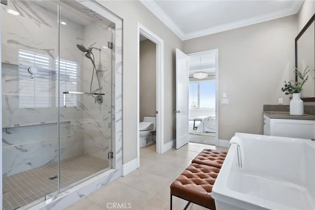 Additional image 41 of 154 Roscomare, Irvine, CA 92602