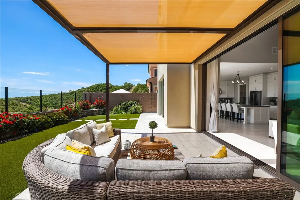 Additional image 50 of 154 Roscomare, Irvine, CA 92602