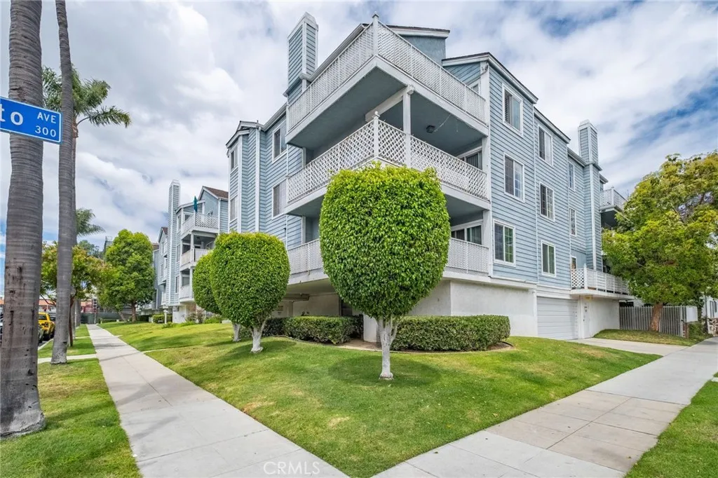 Additional image 79 of 955 E 3rd St Unit 202, Long Beach, CA 90802