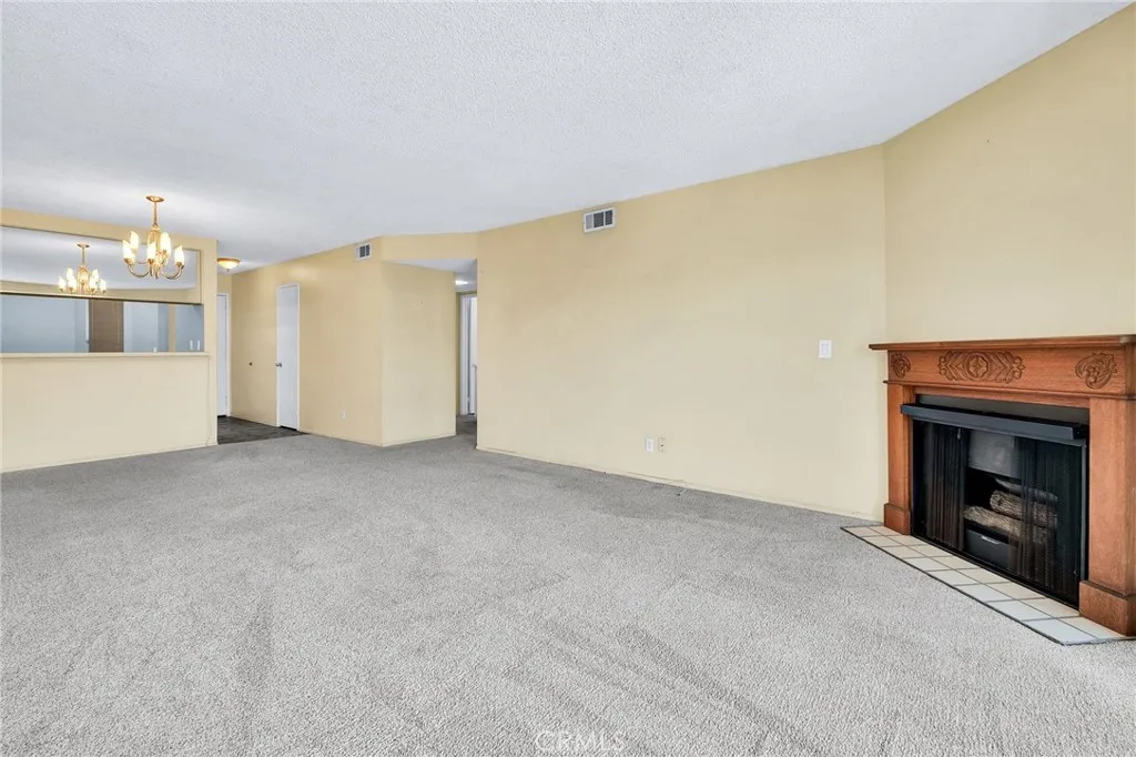 Additional image 61 of 955 E 3rd St Unit 202, Long Beach, CA 90802