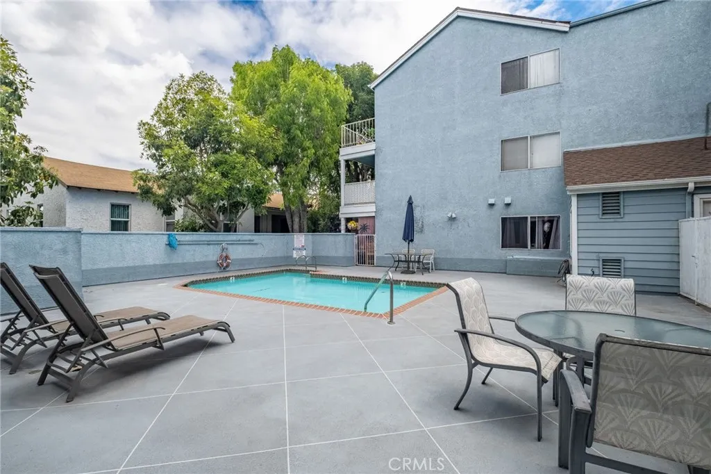 Additional image 71 of 955 E 3rd St Unit 202, Long Beach, CA 90802