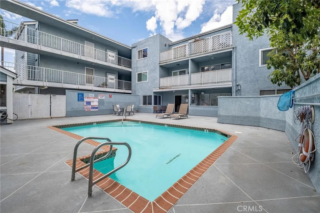 Additional image 32 of 955 E 3rd St Unit 202, Long Beach, CA 90802
