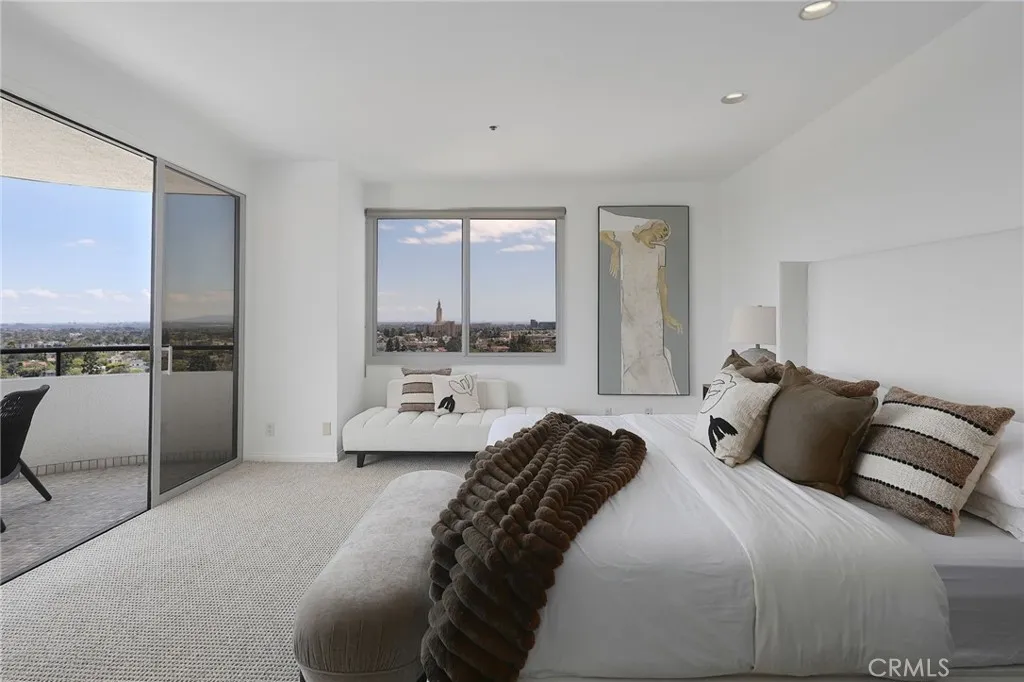 Additional image 13 of 10560 Wilshire Boulevard Unit 906, Los Angeles, CA 90024