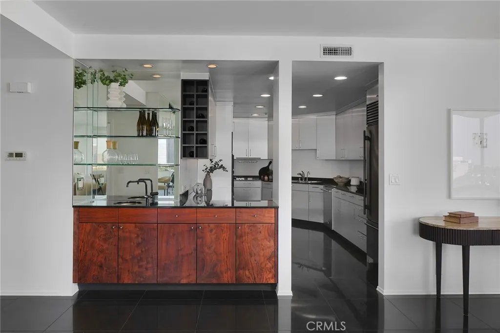 Additional image 44 of 10560 Wilshire Boulevard Unit 906, Los Angeles, CA 90024