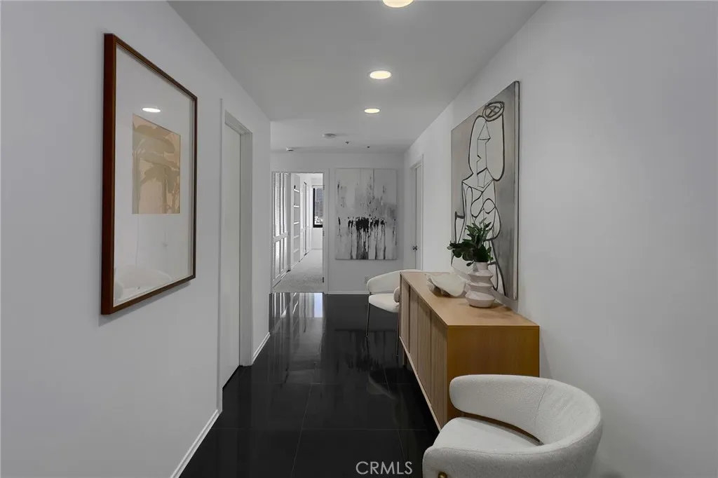 Additional image 3 of 10560 Wilshire Boulevard Unit 906, Los Angeles, CA 90024