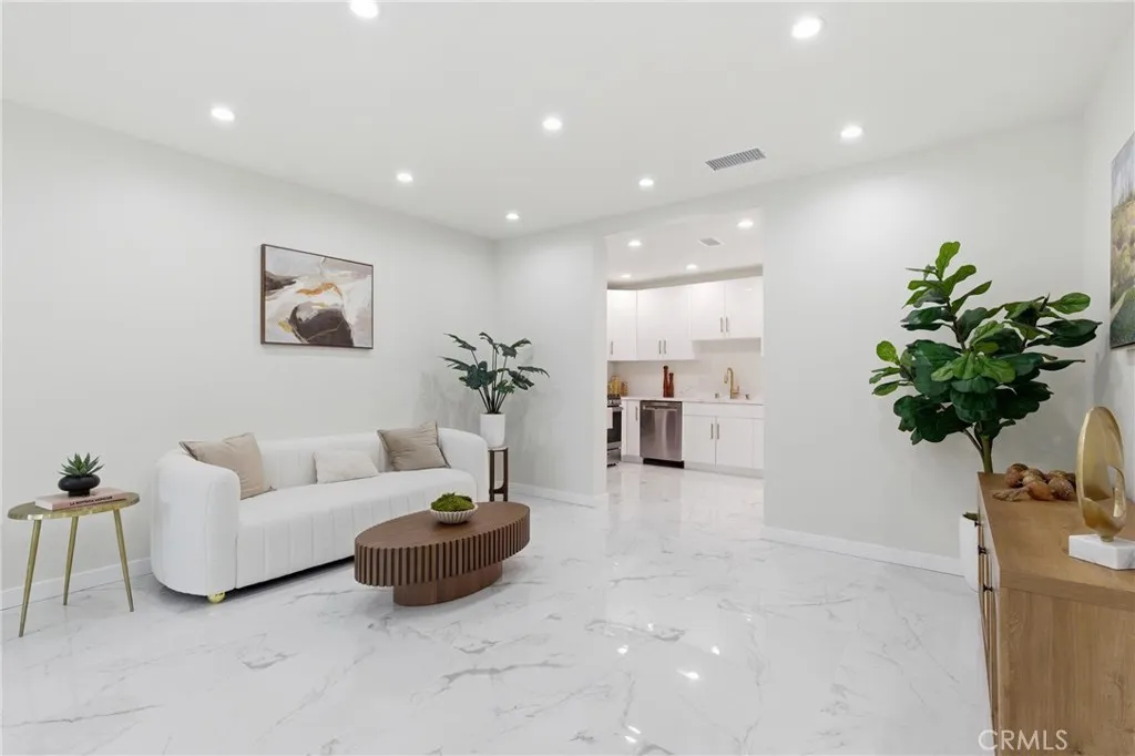 Additional image 6 of 10012 Plainview Avenue, Tujunga, CA 91042