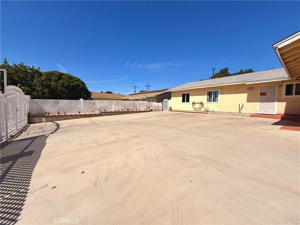 Additional image 42 of 12471 Claretta St, Pacoima, CA 91331