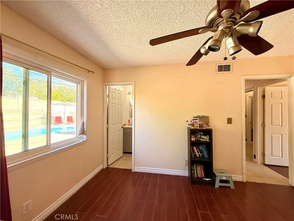 Additional image 32 of 12471 Claretta St, Pacoima, CA 91331