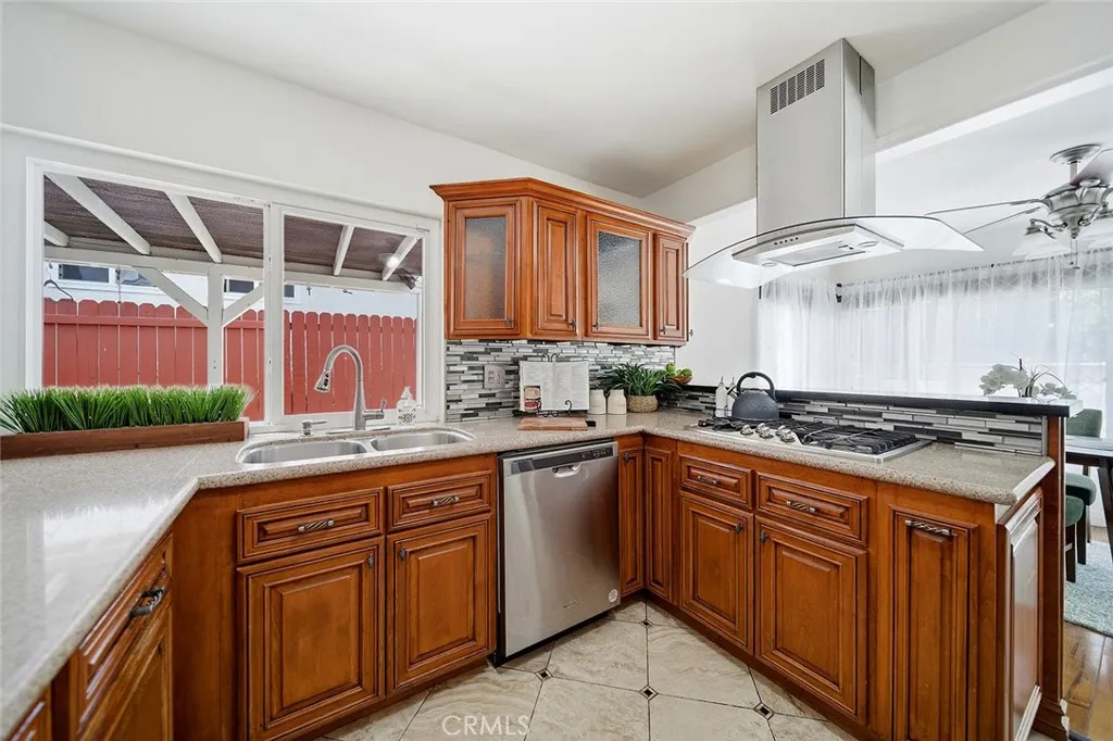 Additional image 109 of 1330 Turquoise Dr, Corona, CA 92882