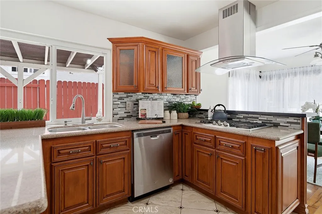 Additional image 110 of 1330 Turquoise Dr, Corona, CA 92882