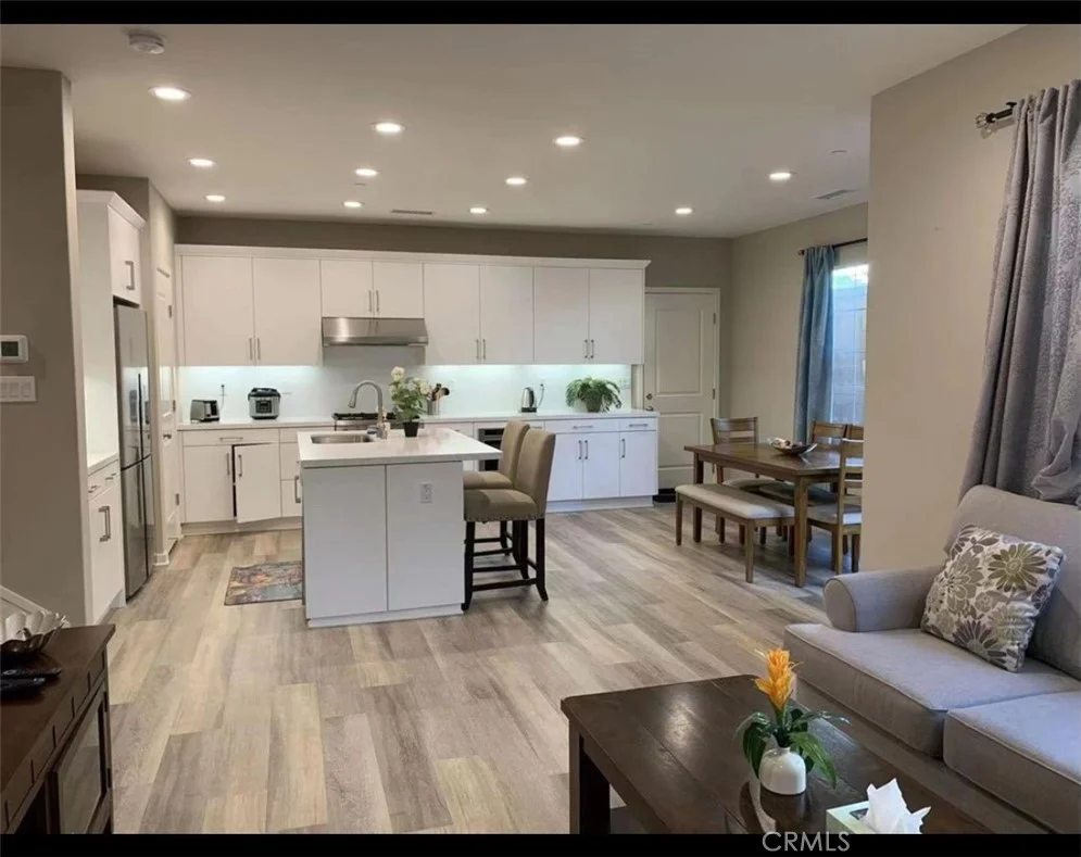 158 Excursion, Irvine, CA 92618 photo 3