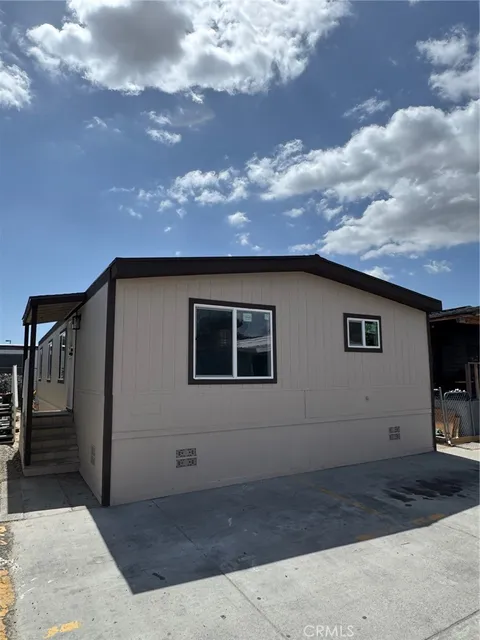 1680 S Tartar Lane Unit 27, Compton, CA 90221 - MLS#: DW25072916
