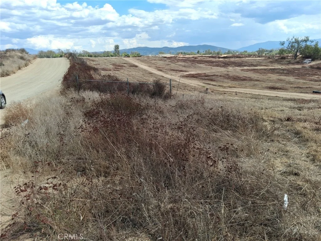 2 Buck Road, Temecula, CA 92591