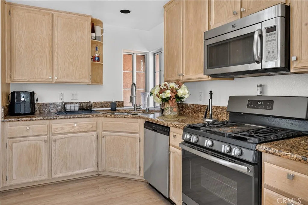 3541 Cameo Dr, Oceanside, CA 92056 photo 5