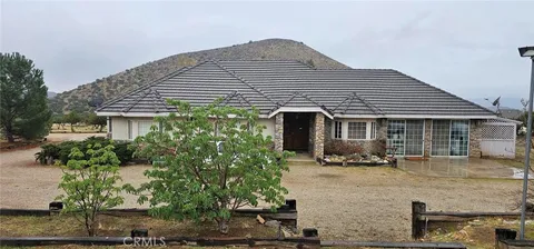 34555 Brock Lane, Acton, CA MLS: SR25049024