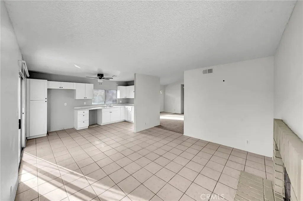 Additional image 46 of 2820 E Avenue S Ave S, Palmdale, CA 93550