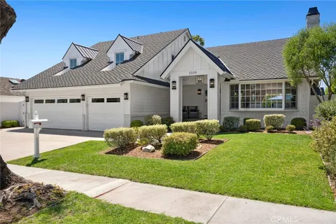 2339 Aralia Street, Newport Beach, CA MLS: NP25086703