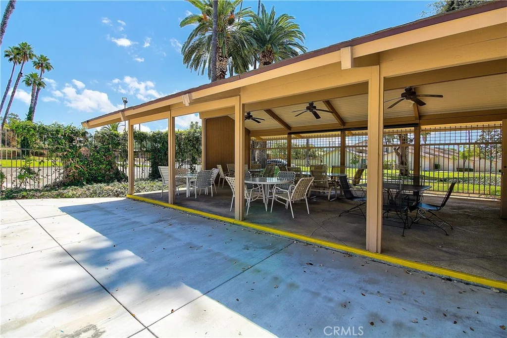 6624 Banyan Pl, Riverside, CA 92506