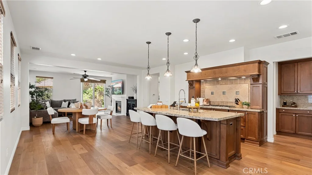 28527 Las Canastas, Valencia, CA 91354 photo 2