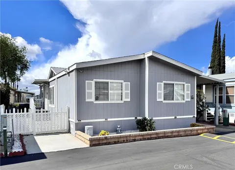20401 Soledad Canyon Road Unit 511, Canyon Country, CA MLS: SR25056398