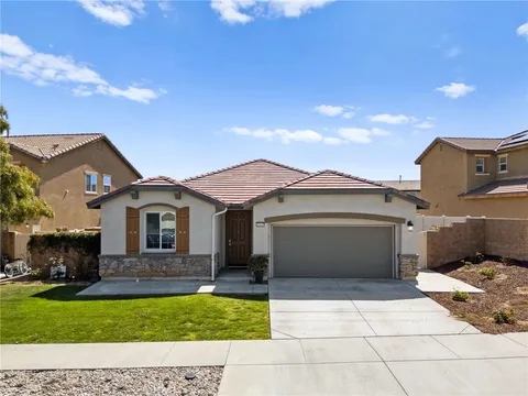 31645 Chamise Lane, Murrieta, CA MLS: SW25076607