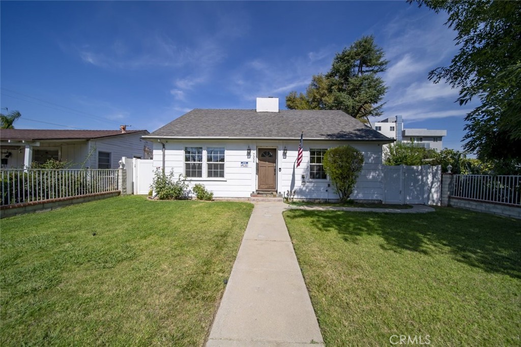 7354 Baird Avenue, Reseda, CA 91335 - MLS#: BB23077243