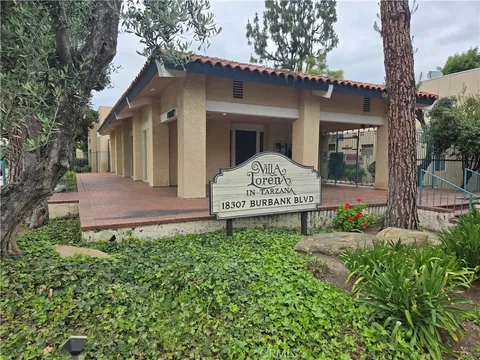 18307 Burbank Boulevard Unit 7, Tarzana, CA 91356 - MLS#: SR25088265
