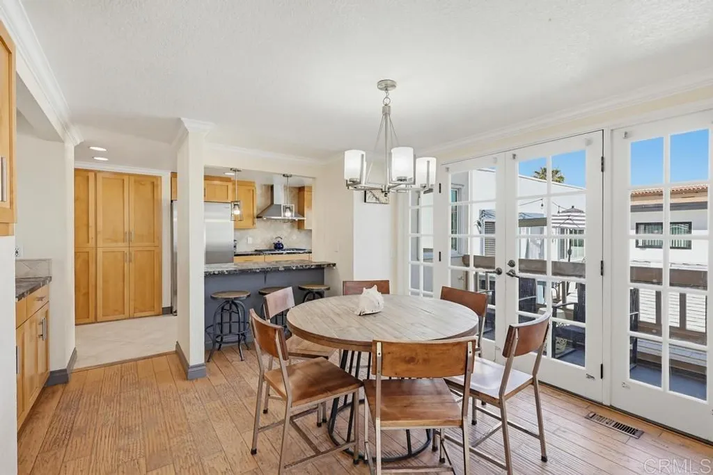 Additional image 21 of 728 Jamaica Court, San Diego, CA 92109