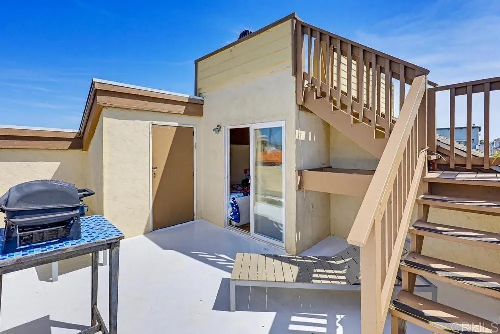 Additional image 121 of 728 Jamaica Court, San Diego, CA 92109