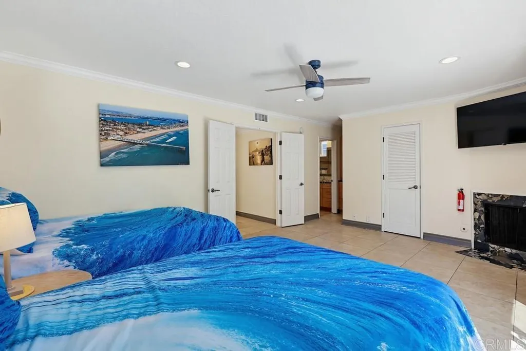 Additional image 29 of 728 Jamaica Court, San Diego, CA 92109