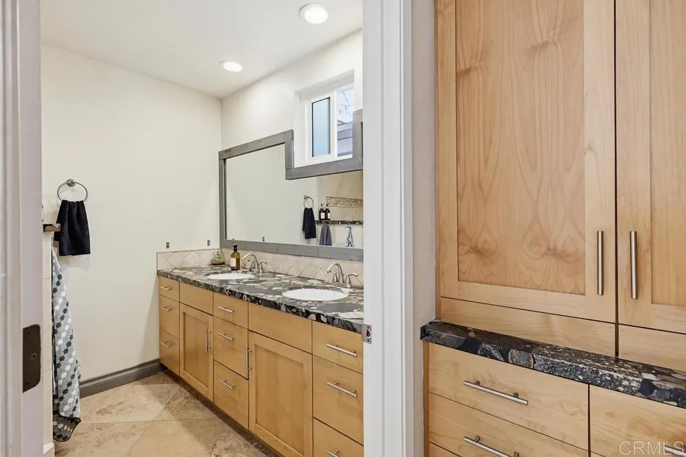 Additional image 105 of 728 Jamaica Court, San Diego, CA 92109