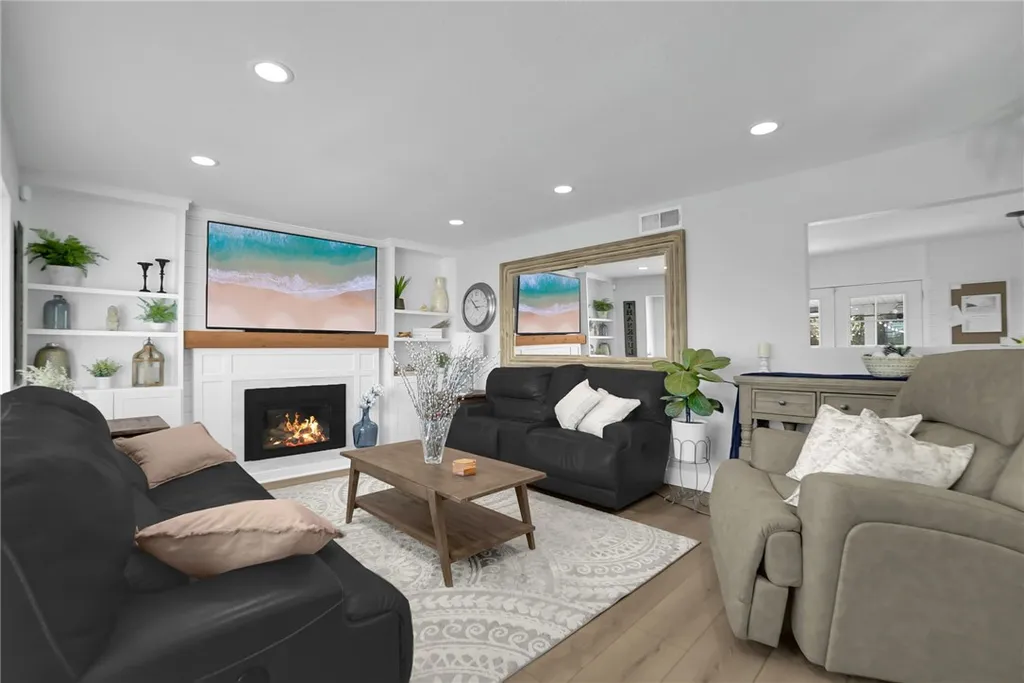 Additional image 9 of 925 Gehrig Avenue, Placentia, CA 92870