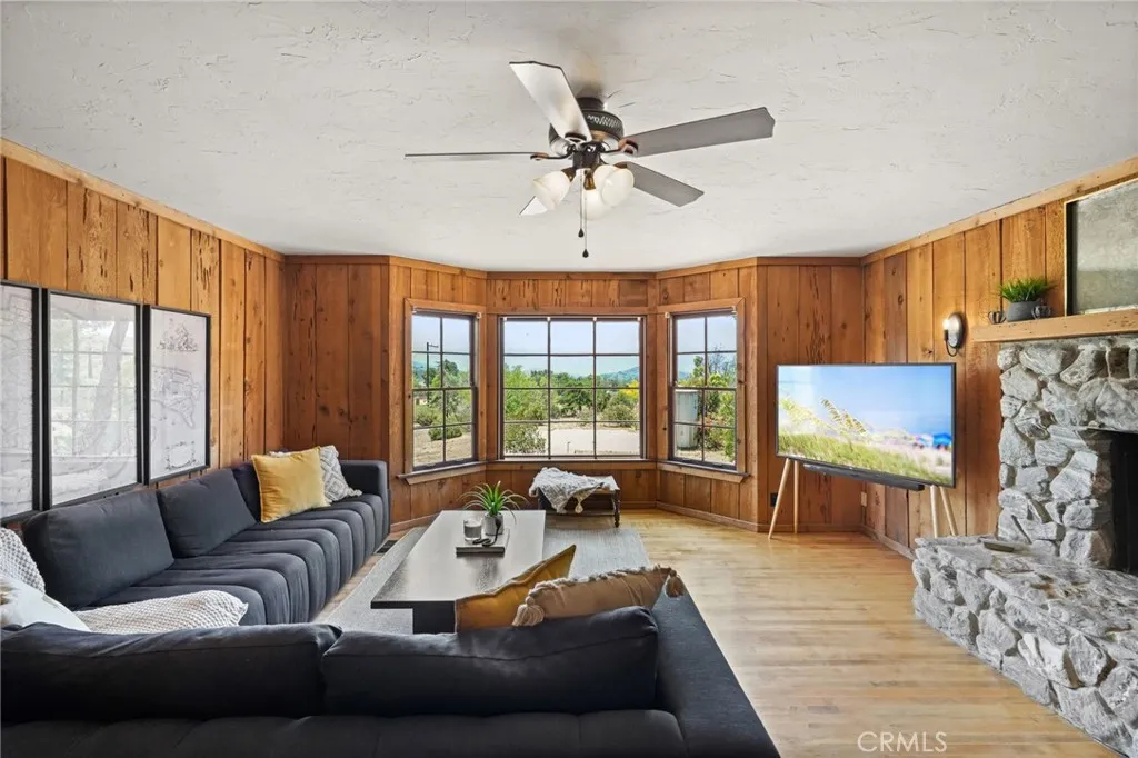 Additional image 75 of 10821 Los Jordans Rd, Agua Dulce, CA 91390