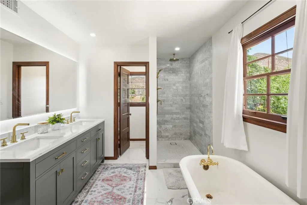 Additional image 104 of 10821 Los Jordans Rd, Agua Dulce, CA 91390