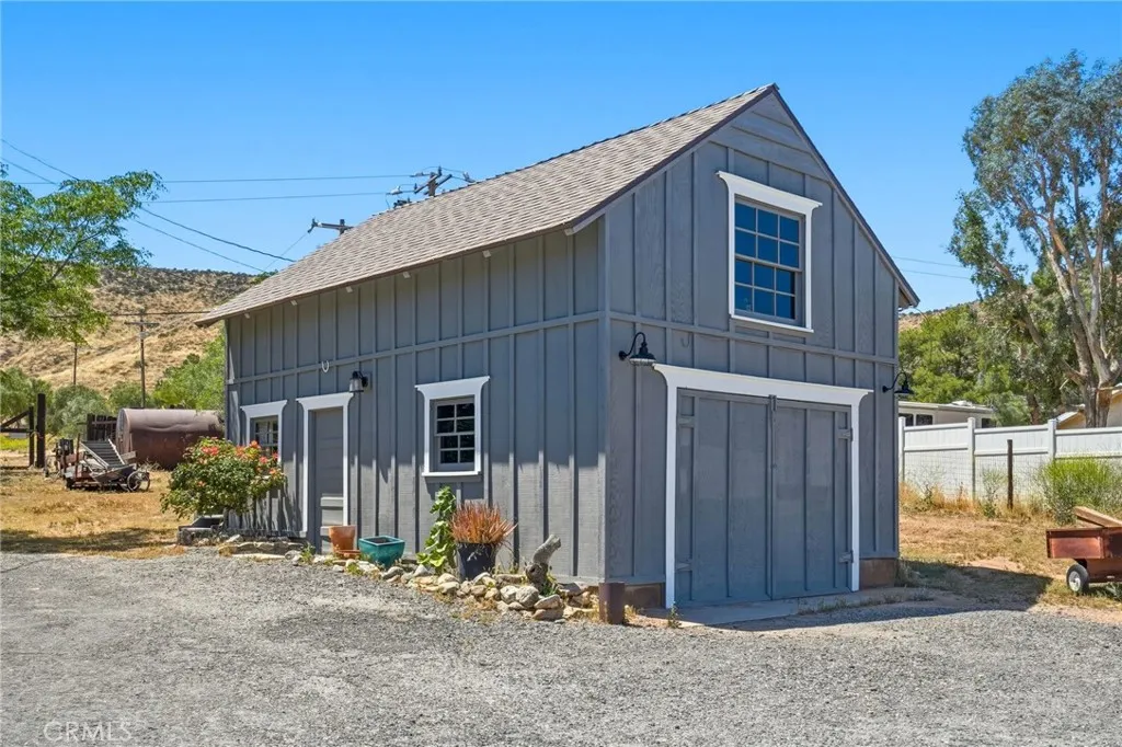 Additional image 114 of 10821 Los Jordans Rd, Agua Dulce, CA 91390