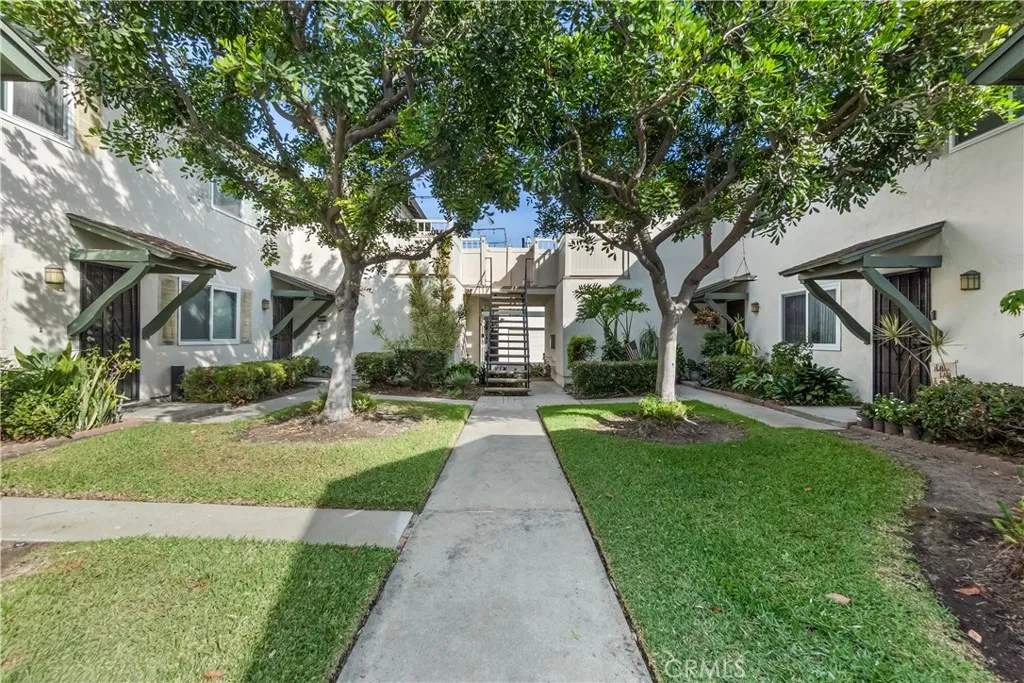 Additional image 52 of 23550 S Western Ave. Unit B, Harbor City, CA 90710