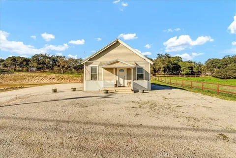 764 Glenhaven Place, Nipomo, CA MLS: SC25041000