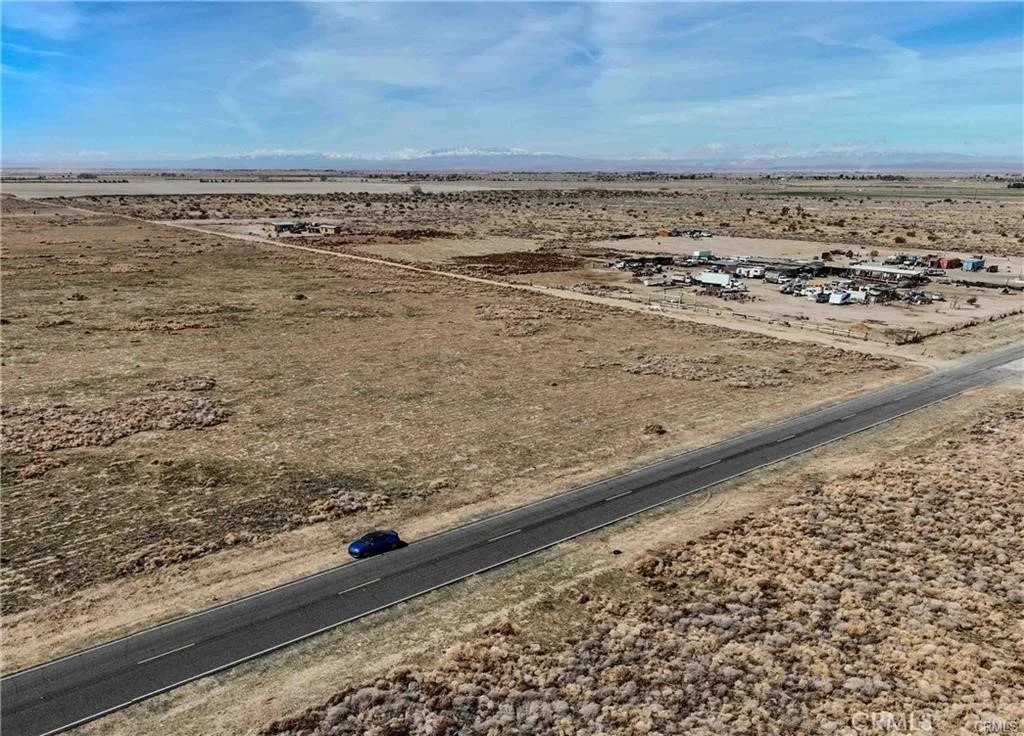 100 E Avenue K8, Lancaster, CA 93535 photo 2