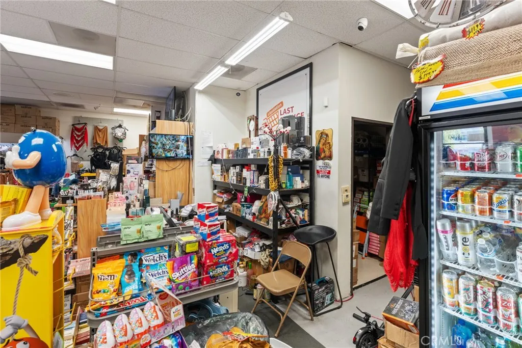 Additional image 8 of 761 N Archibald Ave Unit B, Ontario, CA 91764