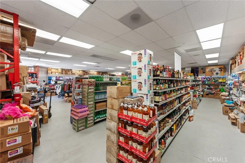 Additional image 10 of 761 N Archibald Ave Unit B, Ontario, CA 91764