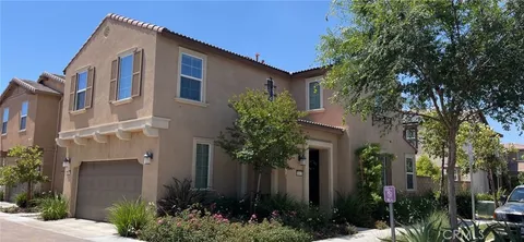 30457 Village KNoll Drive, Menifee, CA MLS: IV25088593