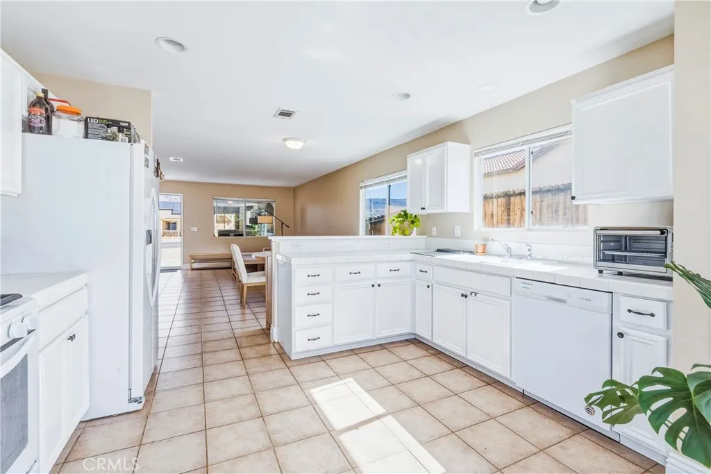 Additional image 11 of 71654 Sun Valley Dr, 29 Palms, CA 92277