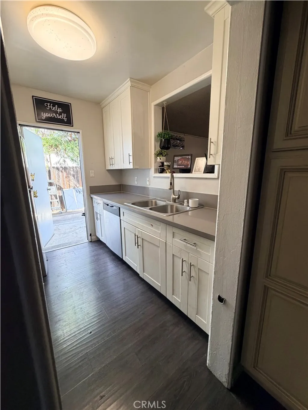 Additional image 9 of 923 S Vine, Ontario, CA 91762