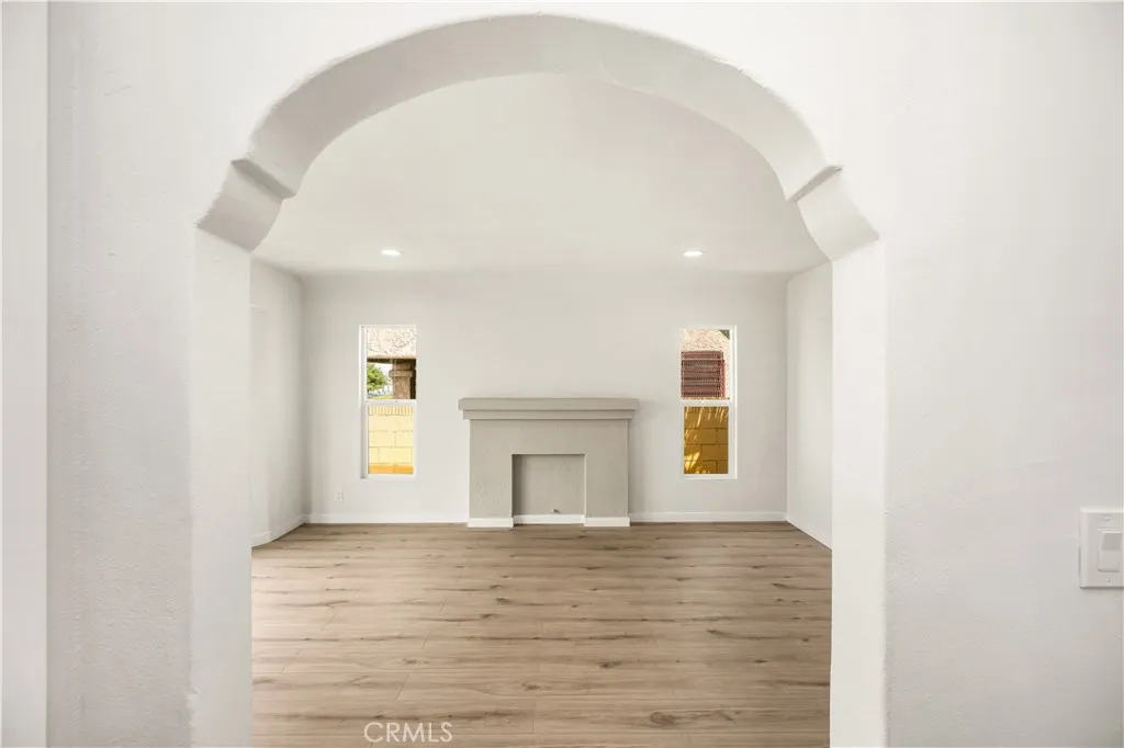 Additional image 6 of 1428 W 89th St, Los Angeles, CA 90047