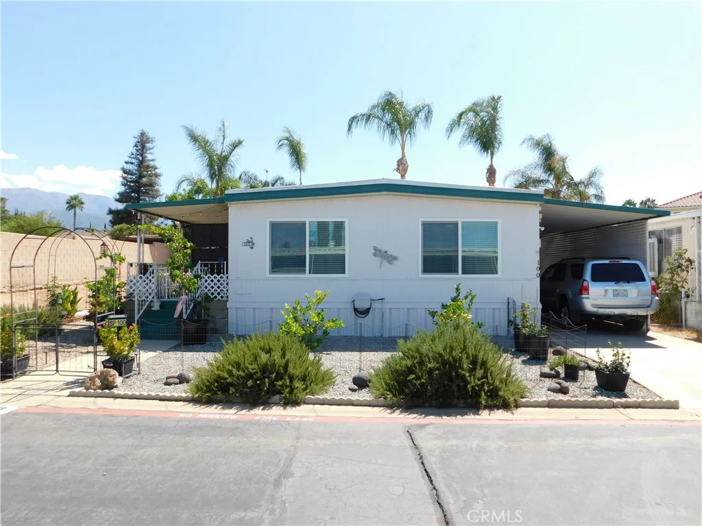 975 California Street Unit 100, Calimesa, CA 92320